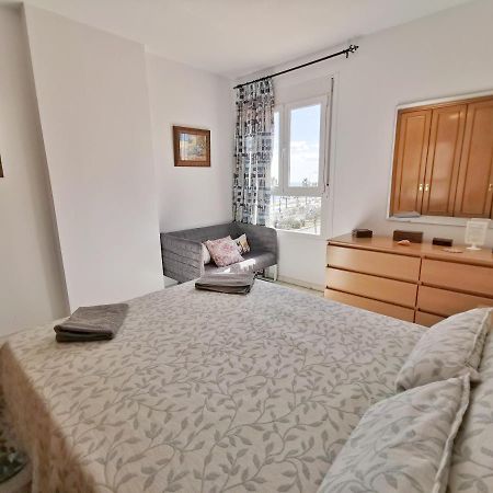 Neptuno Apartment: Sun, Beach And Relax In Huelin Malaga Ngoại thất bức ảnh